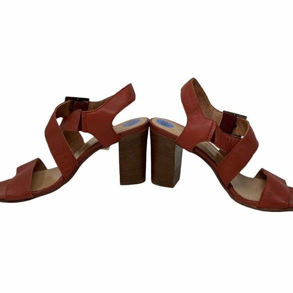 NEW Avellini Women's Slingback Sandals Red Cross Stap Block Heels Italy 6.5 - Picture 2 of 9